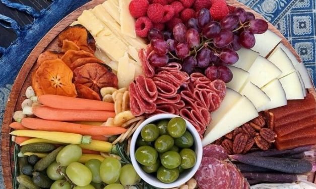 Como Montar uma Mesa de Frios – Dicas Inéditas!